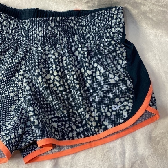 nike Dri-Fit Running Shorts with Liner Size Large - Picture 3 of 10